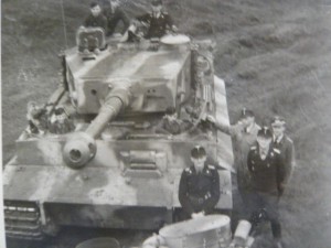 КЗ № 321693 гв.ст.сержанта Бровченко.ТИГРА из сорокапятки !