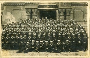 ГРУППА ВОЕНМОРОВ. ОТРЯД ПОДПЛАВА.