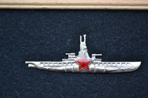 4-е знака на одного.