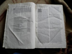 Старинные книги