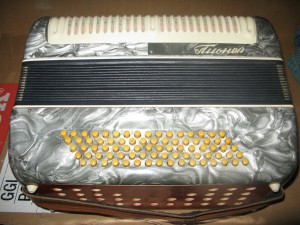 Баян, аккордеон..