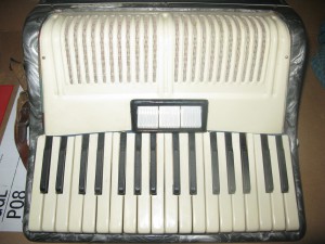 Баян, аккордеон..