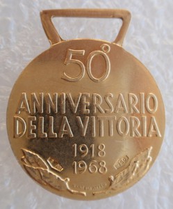 Медаль 50 лет победы в ПМВ 1918-68гг. Золото 750. Италия.