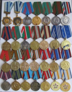 Беларусь 2 ордена 26 медалей.