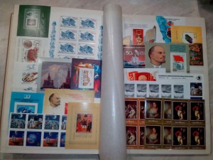Два альбома различных марок + блоки + листы