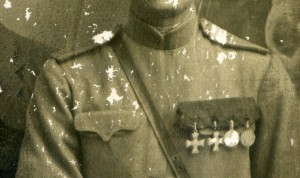 Унтер-кавалер 2-х ГК и 2-х медалей За Храбрость