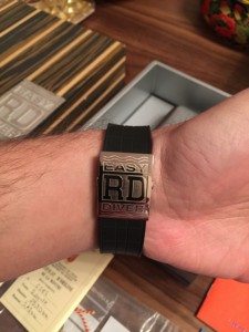 золотые Roger Dubuis Easy Diver Gold (лимитка 28)