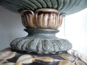 Форфоровая керасиновая лампа.