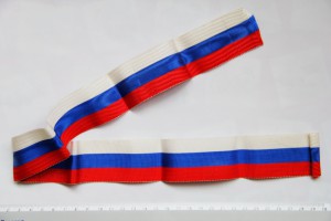 Трехцветная лента