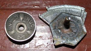 Знак "Ударнику Сталинского призыва".