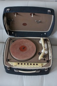 Радиола-магнитофон Казань-2  (1962 г).