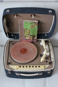 Радиола-магнитофон Казань-2  (1962 г).
