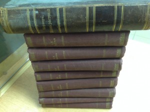Куча книг за 2 тр ( 8 томов+Жизнь растений)