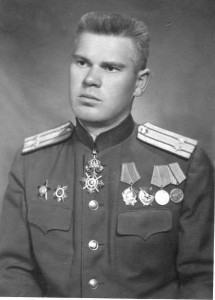 Подполковник Аркадий Николаевич Шурупов. Шейный орден. 2 фот