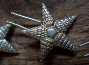 Погонные звезды обр. 1943г. старшего состава. 50 штук. Белые