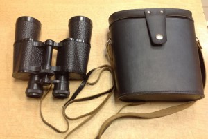 Бинокль в чехле