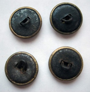 Погонные пуговицы на войну
