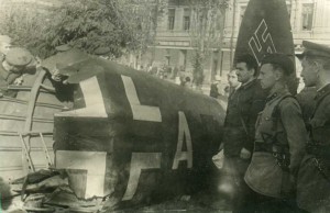 Лот (3 фото) ТРОФЕЕВ Красной Армии. Самолёты.