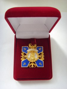 Знак АКАДЕМИИим.МАКАРОВА для высшего руководства ("золотой")