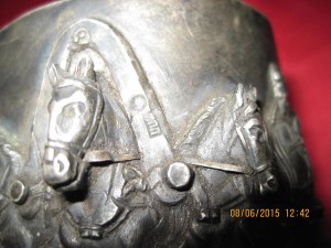 Подстаканник с тройкой.