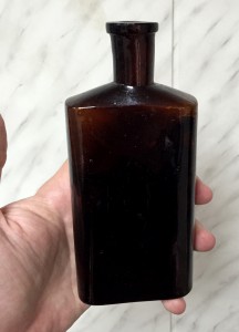 Дореволюционная бутылка