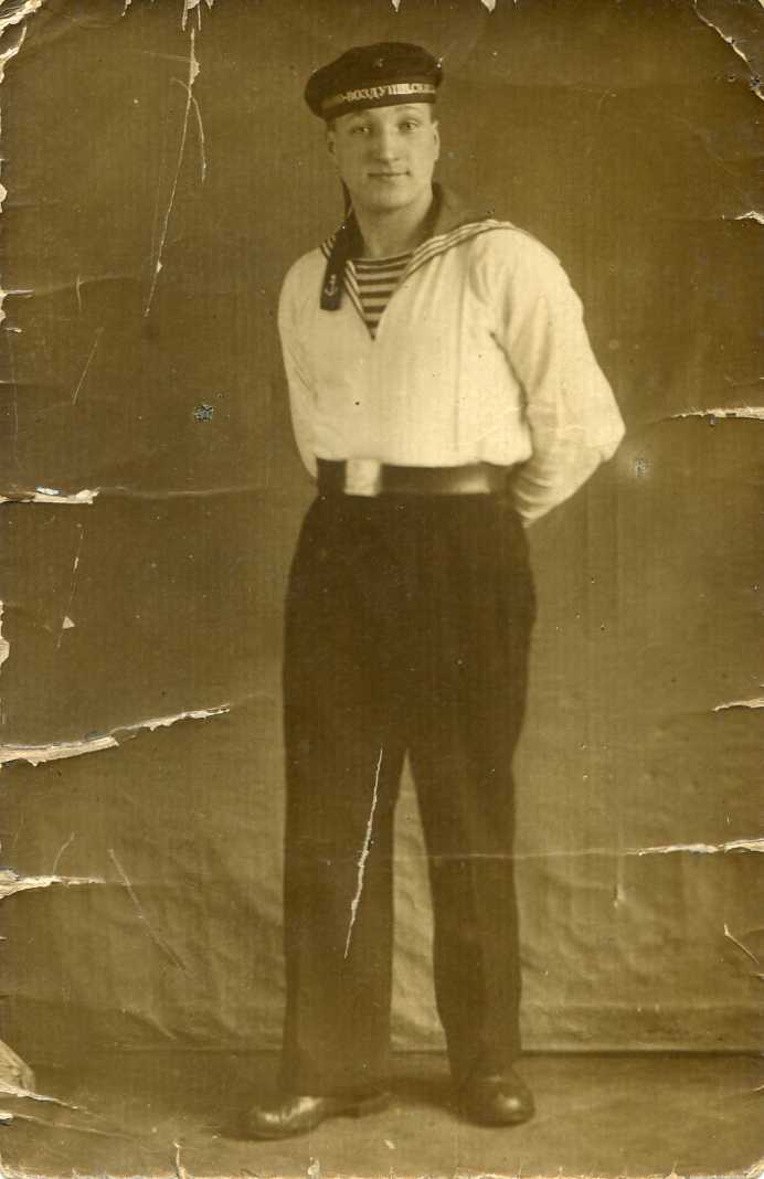 Лот (4 фото ) СОВЕТСКИХ МОРЯКОВ. 1931,1935 гг....