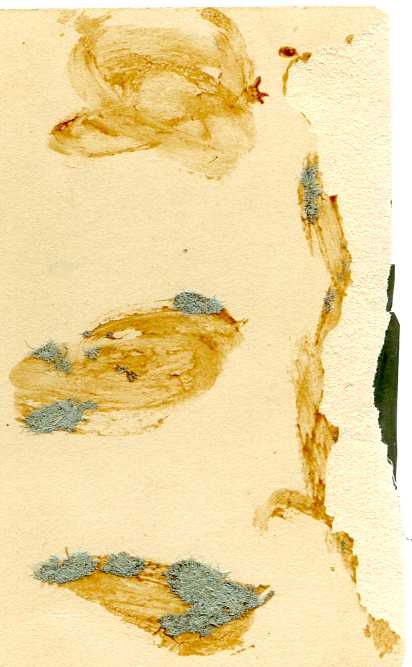 ЛЁТЧИК в кожанном пальто,крагах и шлеме. Нашивка.