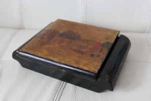 Шкатулка лаковая декоративная. Вьетнам. 1940-1950-е гг.