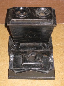 Чернильница Наполеон в саркофаге. Чугун