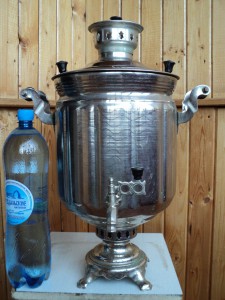 Самовар банка гранями узор волной на 9 л. 1990  г.