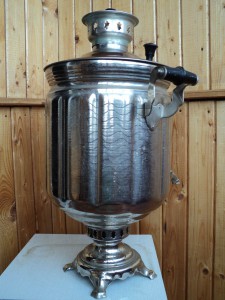 Самовар банка гранями узор волной на 9 л. 1990  г.
