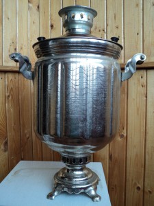 Самовар банка гранями узор волной на 9 л. 1990  г.