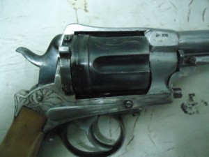 Револьвер.45 к