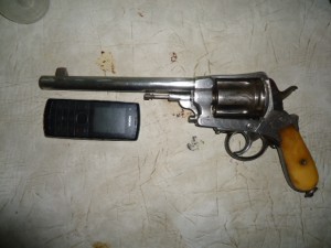 Револьвер.45 к