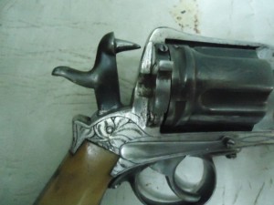 Револьвер.45 к