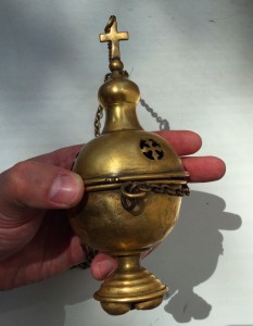 Дореволюционные кадило. Две штуки. Бронза. Массивные