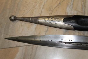 Шашка , кинжал , пояс