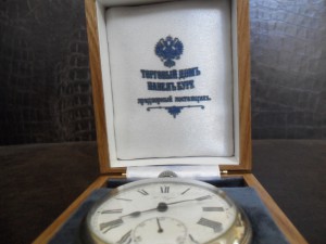 футляр для карманных часов из массива дуба