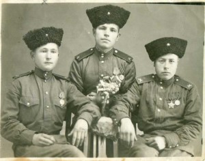 Рядовые артчастей кавалерии. 1947 г.