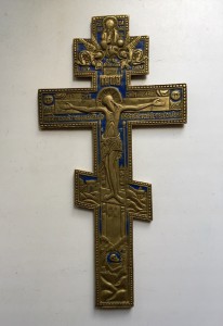 Три больших креста в эмалях
