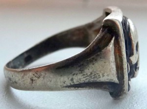 Перстень с черепом Германия