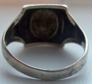 Перстень с черепом Германия