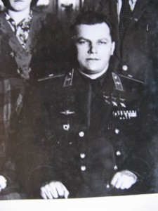 Редкий, большой альбом. Съезды ВЛКСМ.