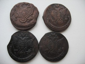 Старая монета 4. 2 Коп Екатерины 2. Монеты Екатерины Великой 5 коп. Монеты при Екатерине 2 5 копеек.
