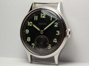 Продам наручный Zenith DH в стали 1942 года (2)