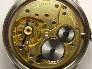 Продам наручный Zenith DH в стали 1942 года (2)