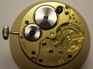Продам наручный Zenith DH в стали 1942 года (2)