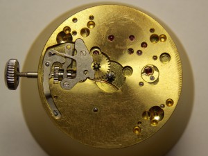 Продам наручный Zenith DH в стали 1942 года (2)