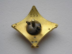 Знак Владимирского училища.