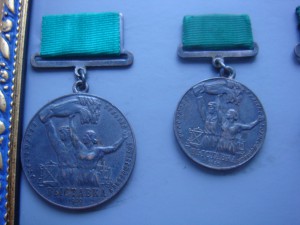 38 медалей ВСХВ И ВДНХ